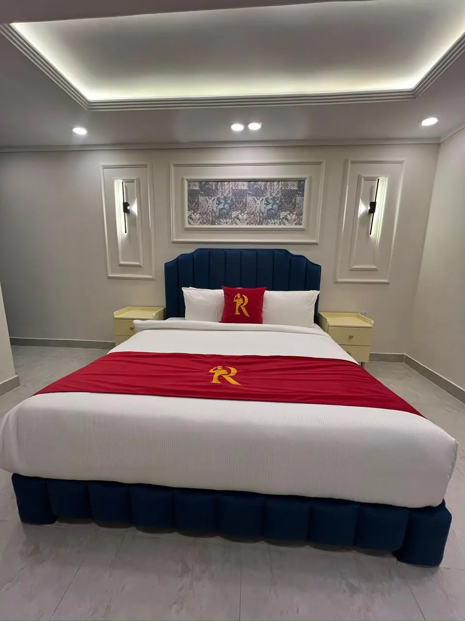 Standard Suite 204